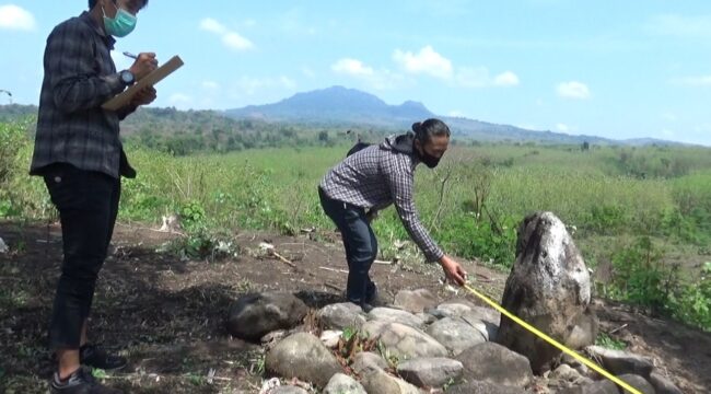 Menhir di Punden Joko Dolog (Foto_sukadi)